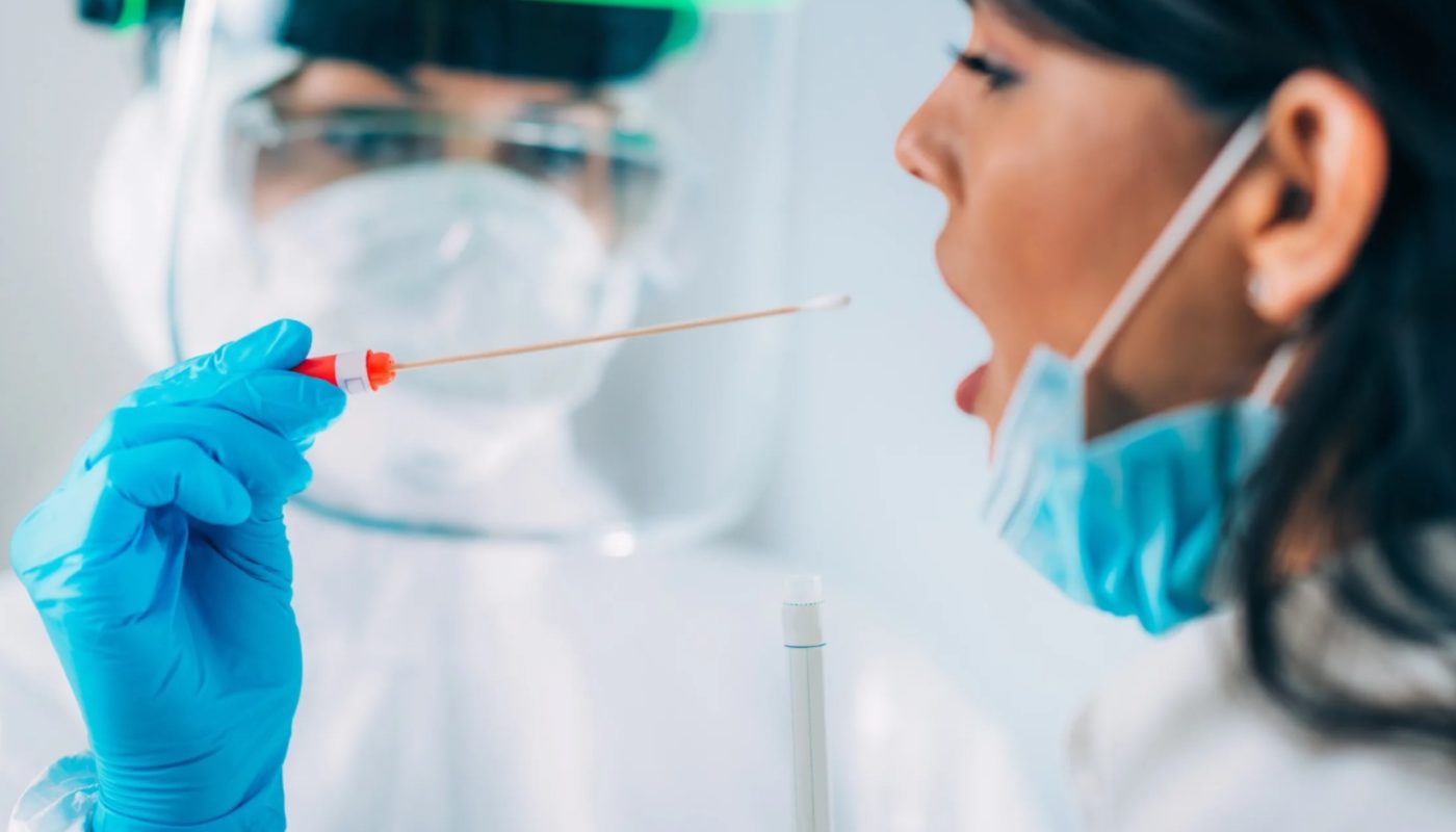 Москвичам рекомендовали не проходить тест на наличие антител перед прививкой