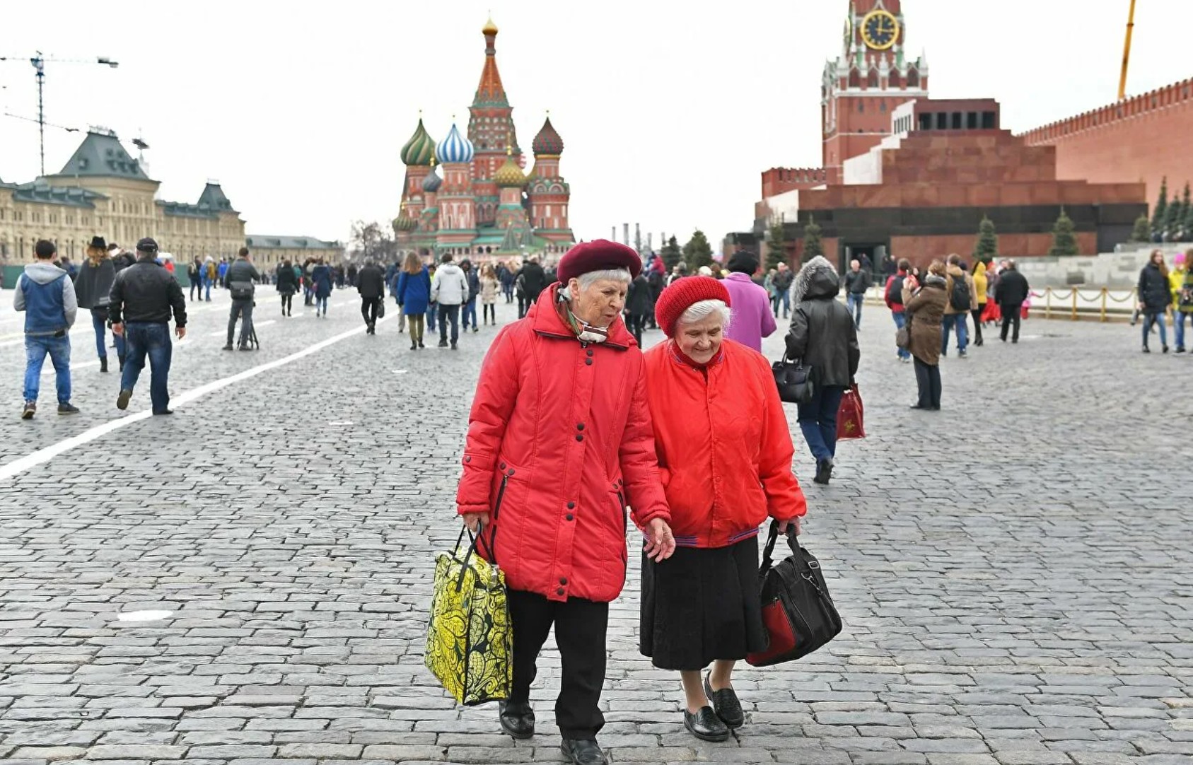 все жители москвы