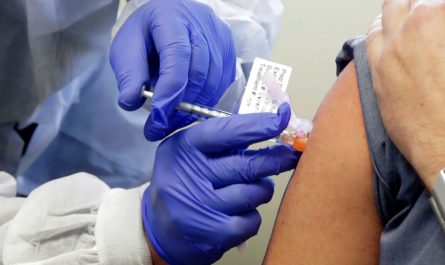 Можно ли вакцинироваться от коронавируса москвичам в Подмосковье?