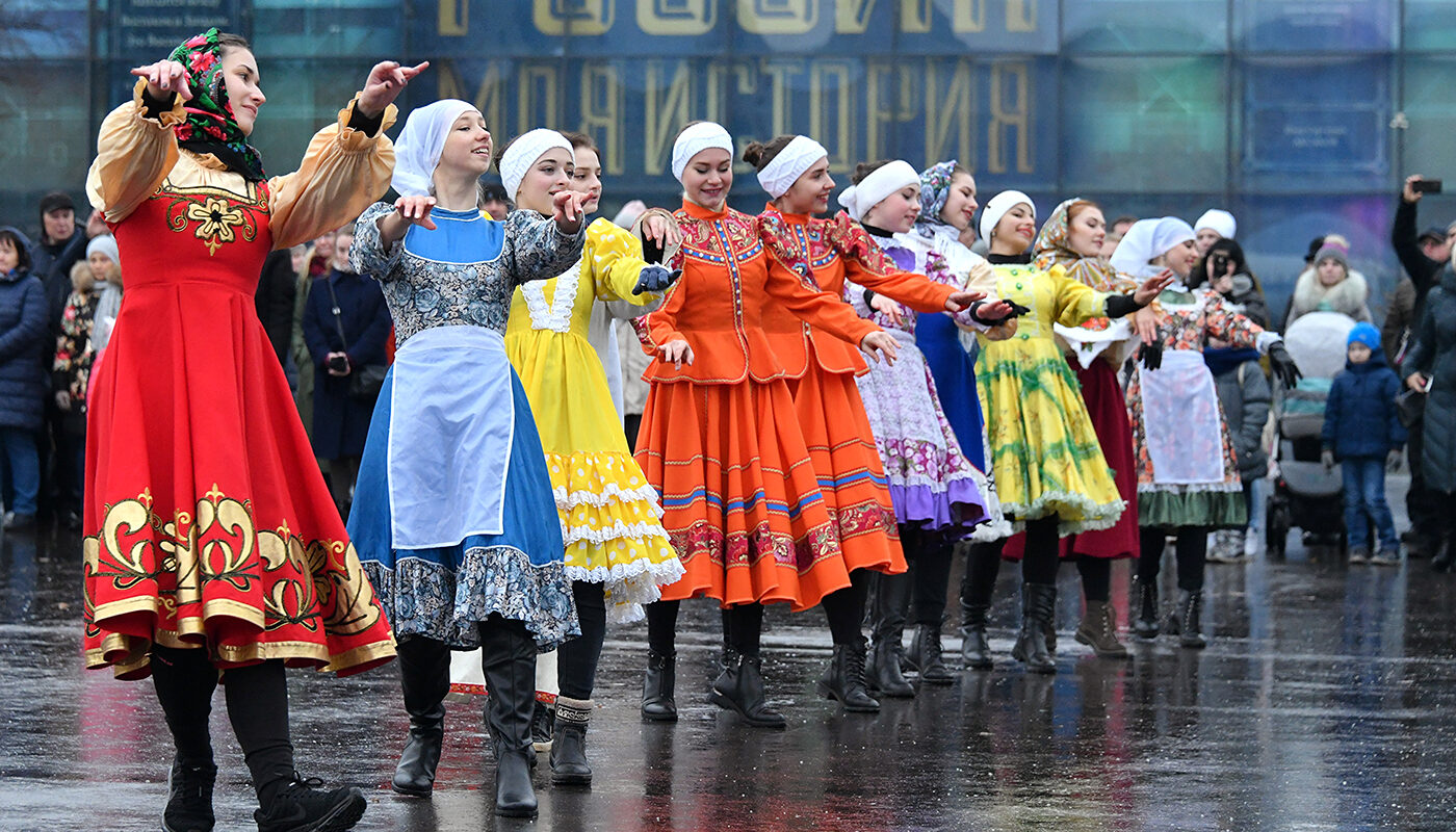 Открытая кухня, мастер-классы и знакомство с традициями: что еще подготовили «Московские сезоны» ко Дню народного единства