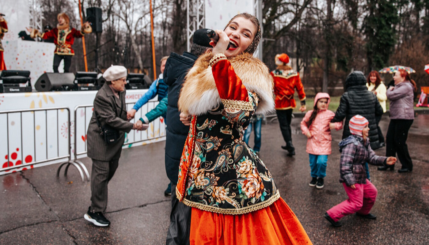 Освоить звонарное искусство и смастерить сувениры: программа пасхальных мероприятий в парках Москвы
